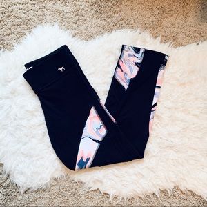 VS PINK • Reversible Leggings